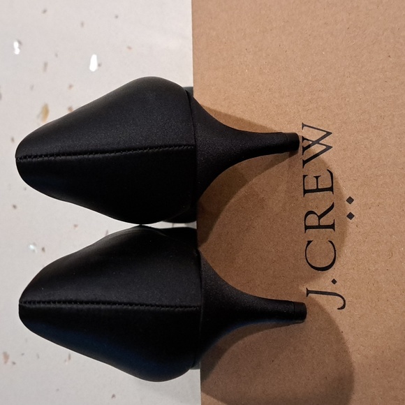 NIB J. Crew black satin pumps - Picture 4 of 12